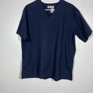Natural Uniforms, Navy Blue Scrub Top Size Medium. Good used condition!